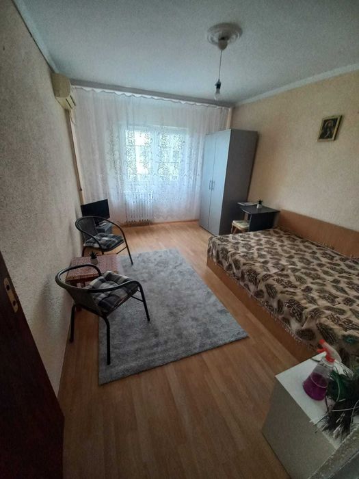 Garsonieră de Închiriat - Sector 2, str.Opanez, nr.2, bl.L1 - 300 Euro