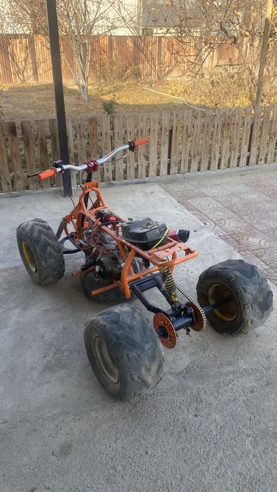 квадроцикл продам