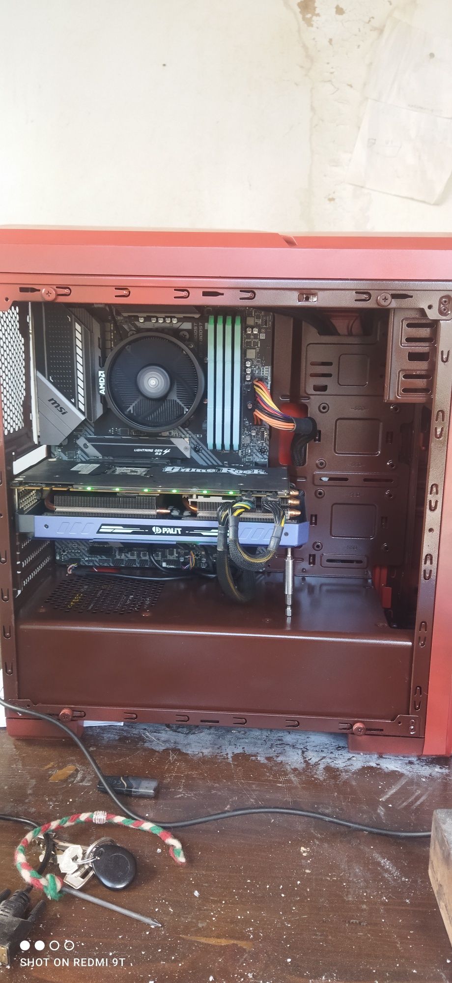 Геймърски компютър ryzen 7 5700x 3070 gamerock msi mag x570 tomahawk