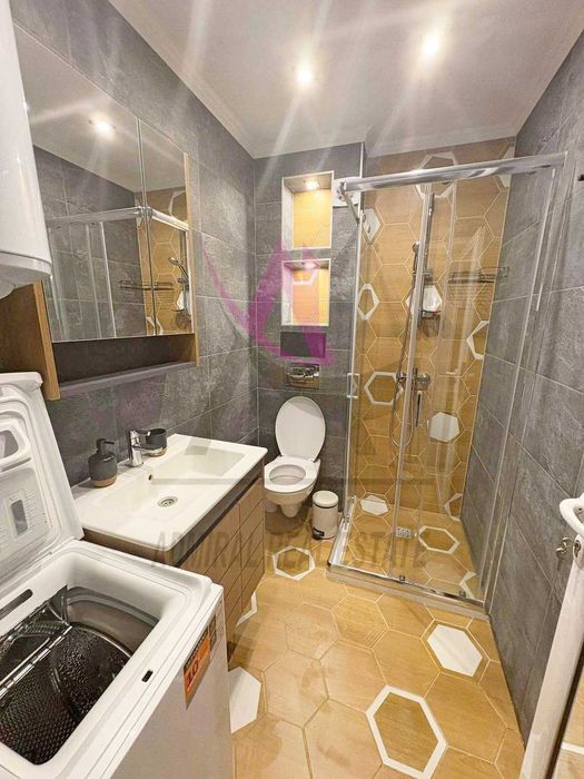 Дава се под наем Двустаен апартамент в Варна, Възраждане 3 - 60 кв.м за 460 € - Снимка #4