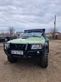 Nissan patrol y61 autoutilitar