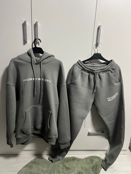 Trening Made by Society