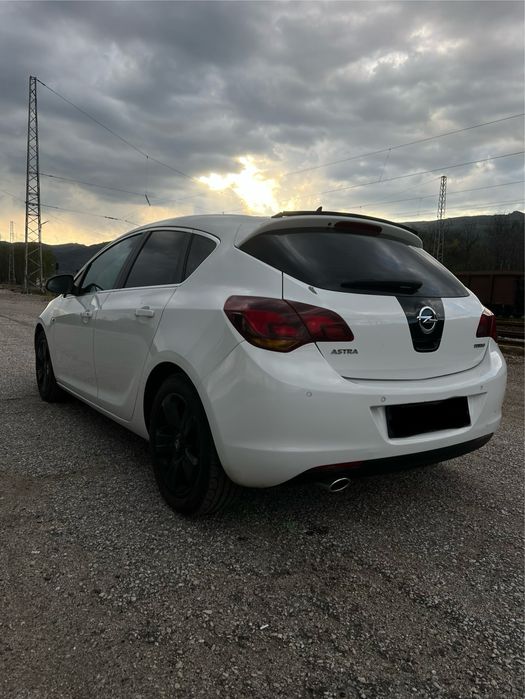 Opel Astra J 1.6 Turbo
