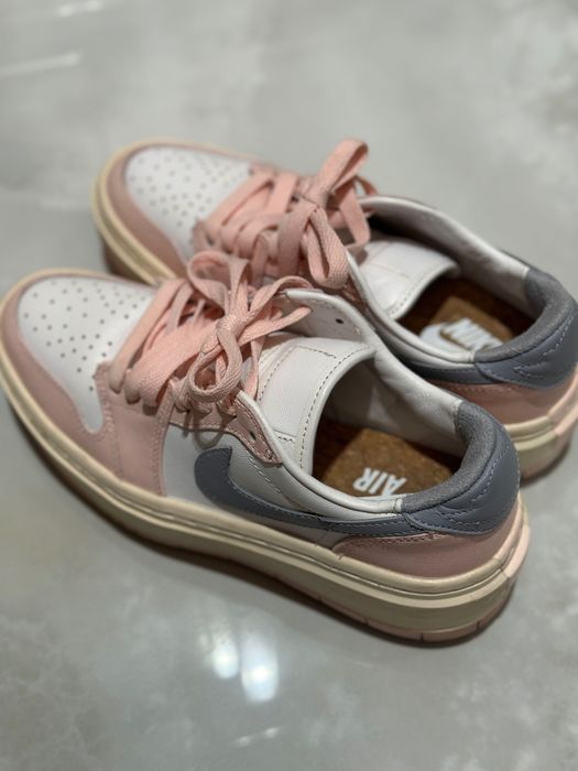 Кроссовки Nike Air Jordan 1 Low (женские)