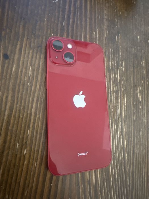 Iphone 13 (червен)