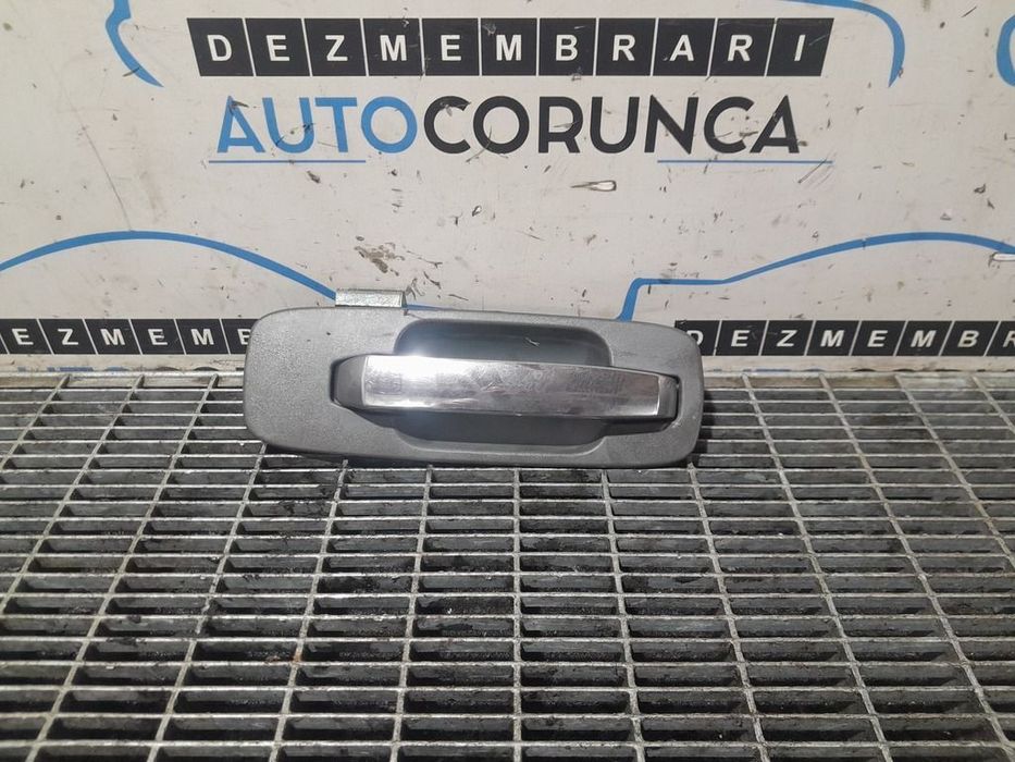 Maner exterior usa Nissan X - Trail T30 2001 - 2008 SUV 4 Usi VERDE (998) DREAPTA SPATE