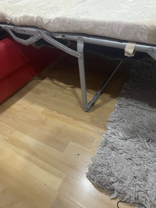 2 Canapele piele de 2 locuri si 3 locuri