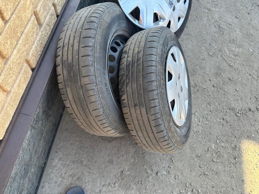 Продам шины с дисками Chevrolet cobalt