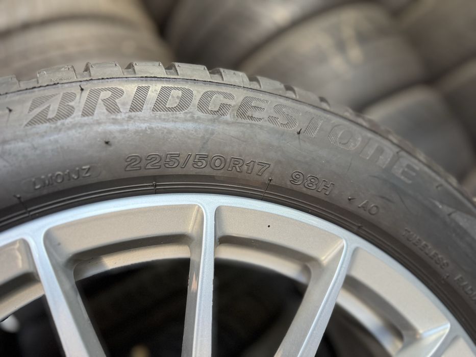 Set Complet Jante Anvelope Audi A4 A5 F5 225/50/R17 98H Brigestone