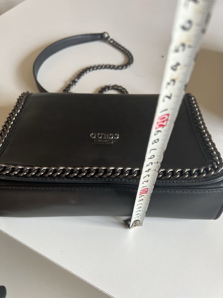 Дамска чанта Guess