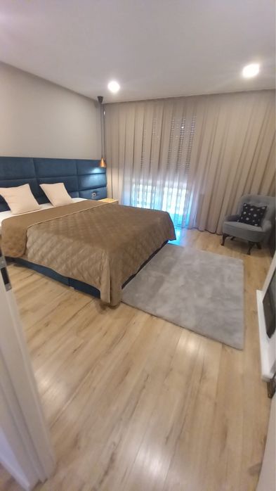 Vand casa tip duplex