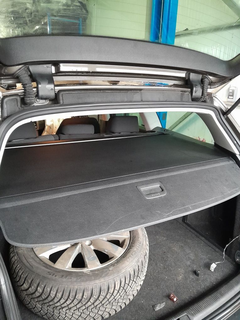Rulou portbagaj /polița portbagaj Volkswagen Passat B7  break an 2014