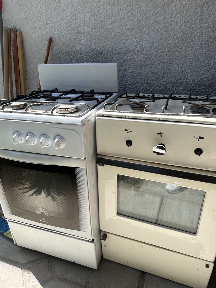 Продается две газовые плиты