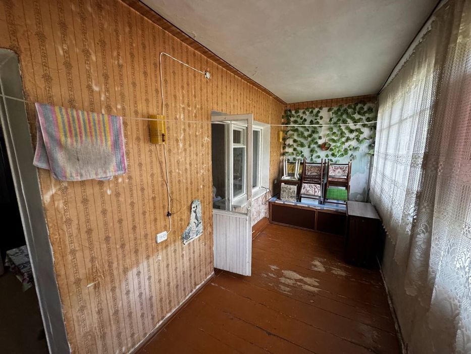 Продаётся 2/2/4 на Максим Горьком