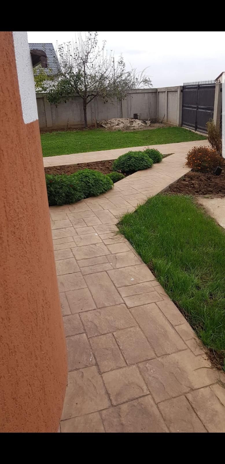 Casa de vanzare zona Damila(Capsunarie)