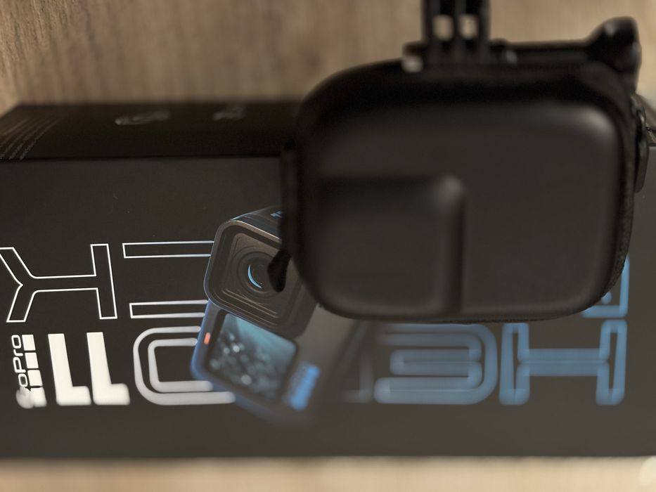 GoPro Hero 11, 2024 + accesorii