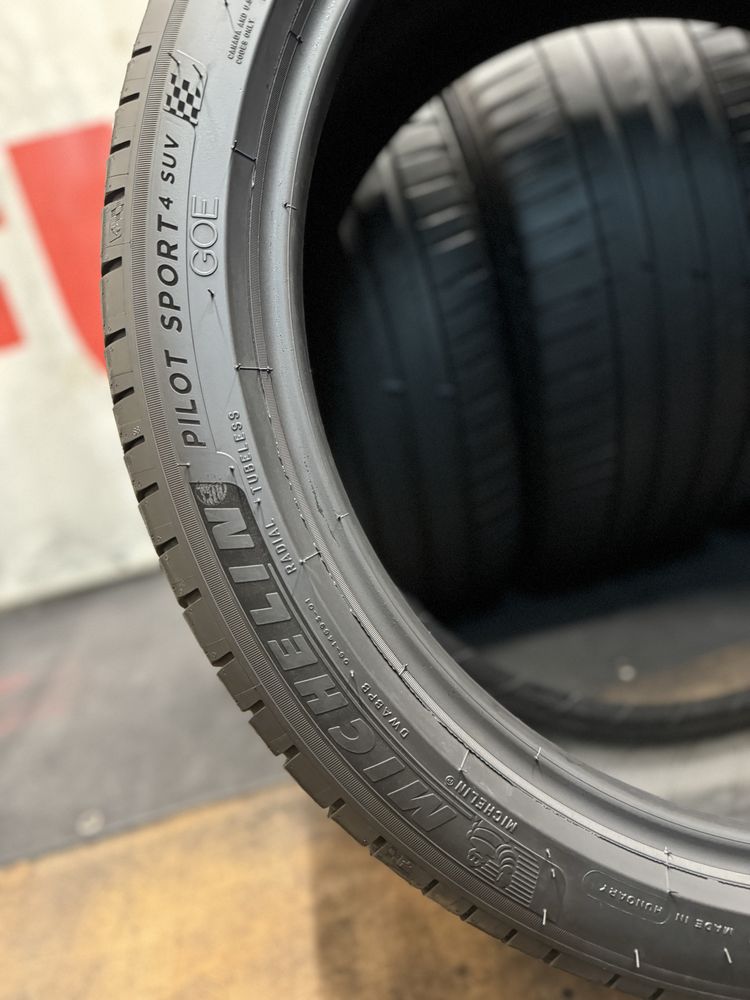265 40 22, Летни гуми, Michelin PilotSport4SUV, 4 броя
