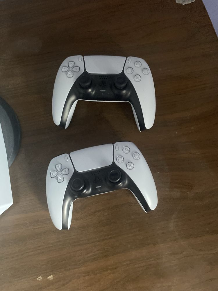 Playstation 5 в идеальном состояние, торг нету