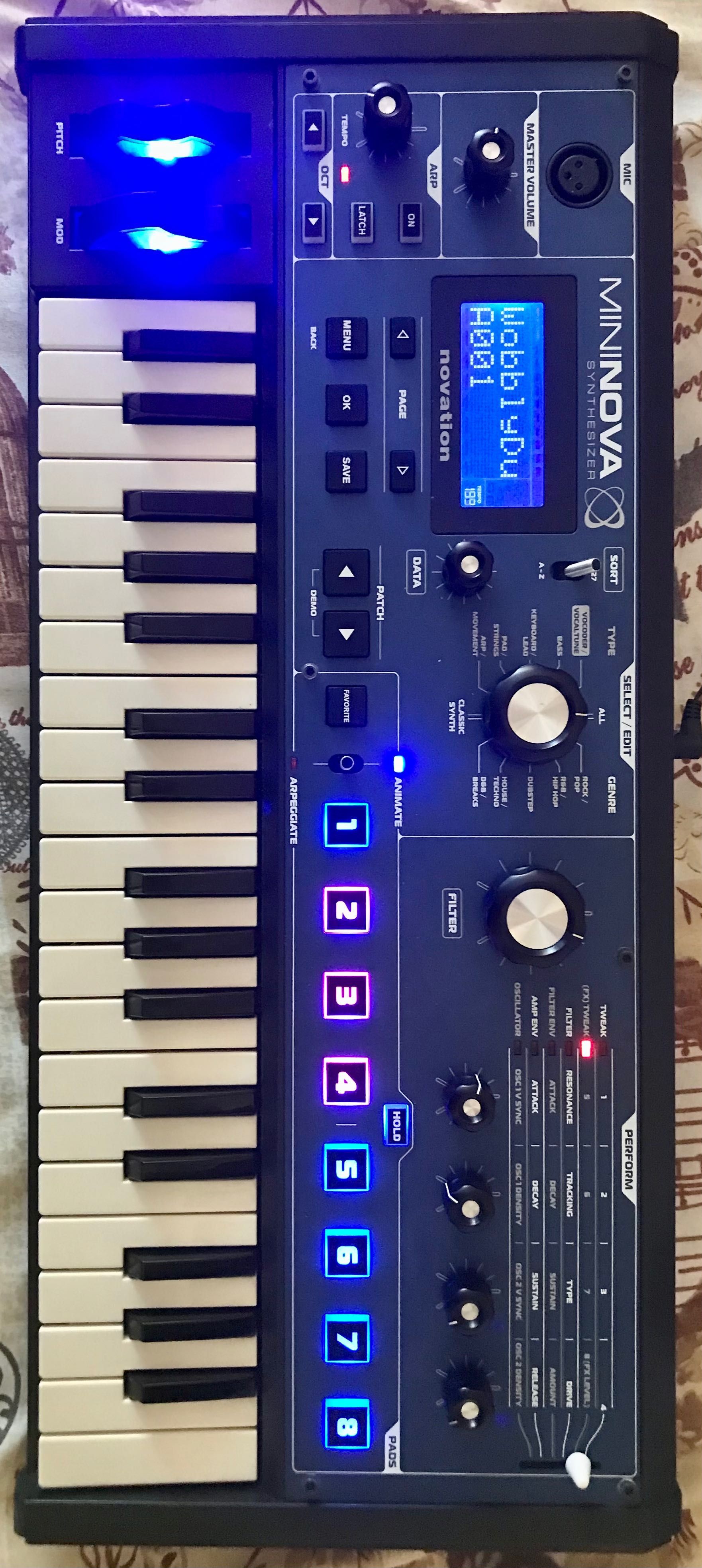 Mini Nova топ състояние