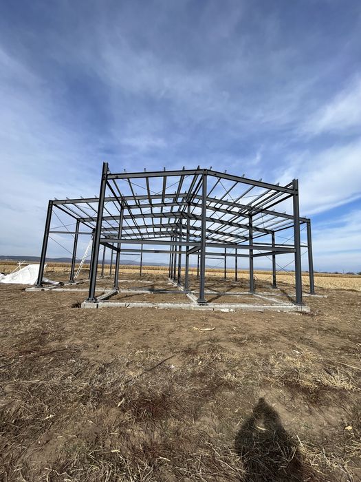 Execuție structuri metalice la comandă