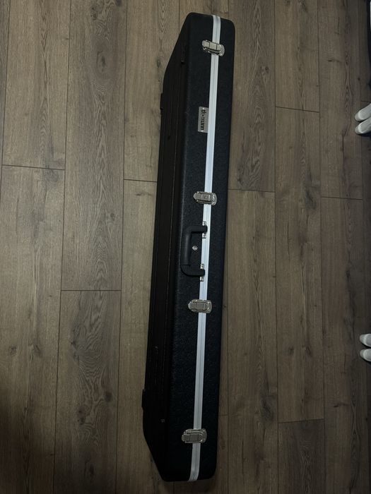 Chitara bass Yamaha TRBX 305 + hard case