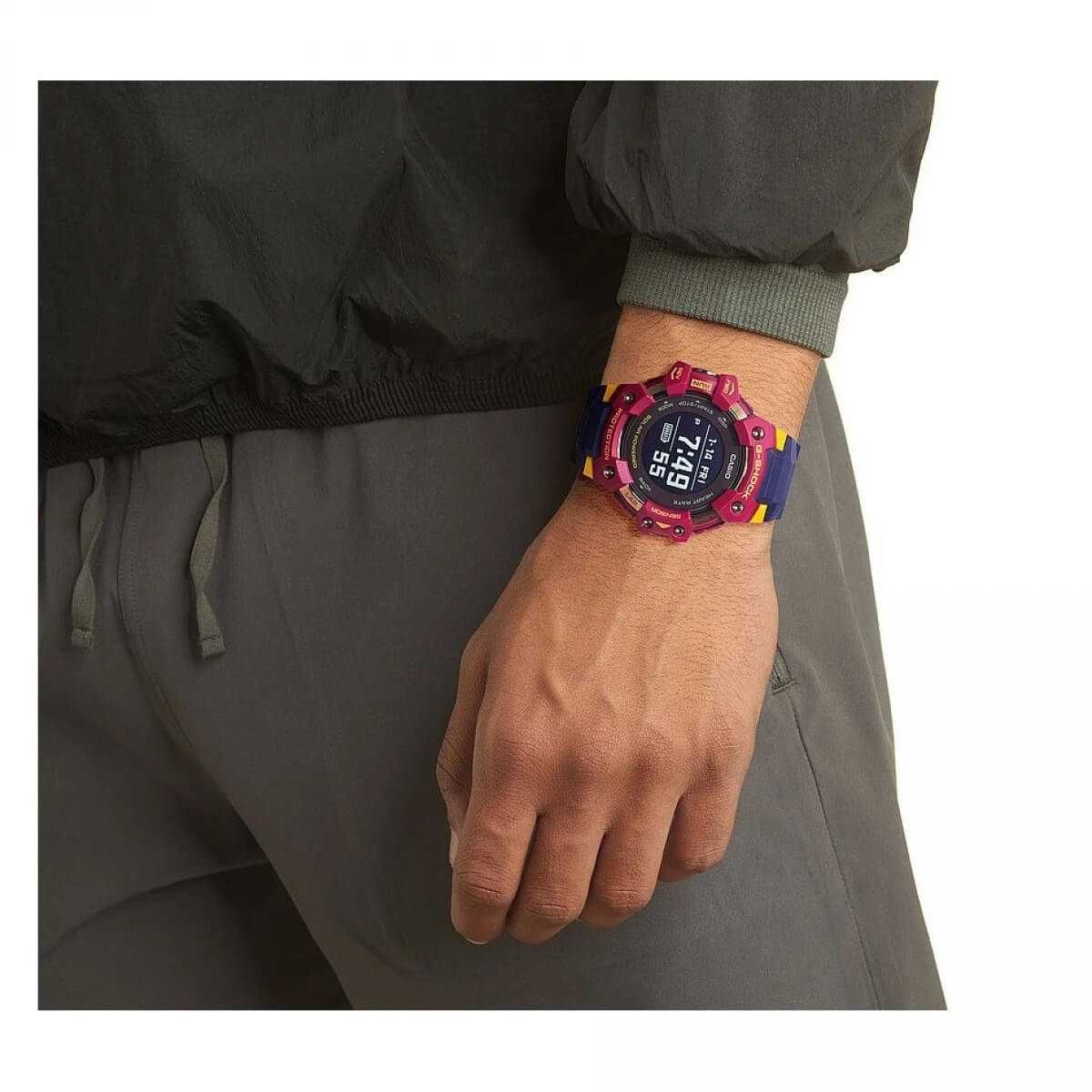 Мъжки часовник Casio G-SHOCK FC Barcelona Limited GBD-H1000BAR-4ER