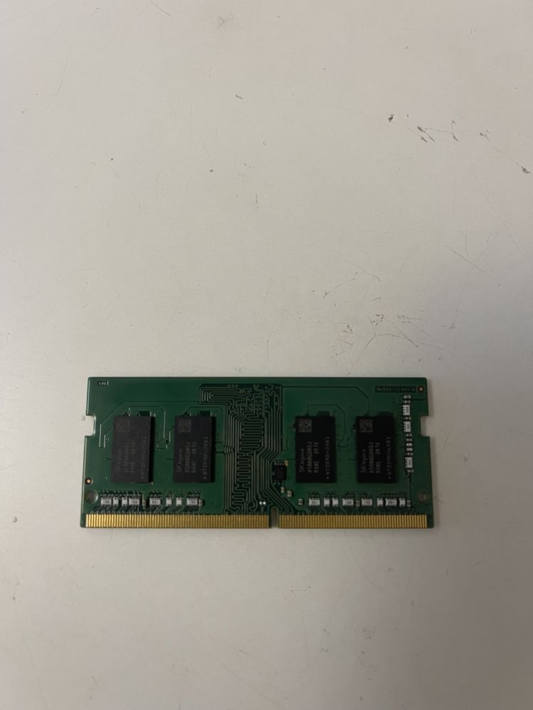 Vand Memorii DDR 4 pentru Laptop si Incarcatoare