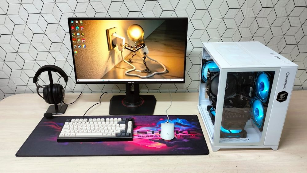 Ryzen 7, RTX 3070 8Gb, Ram 32Gb, SSD 1Tb, Full HD IPS 165GHz