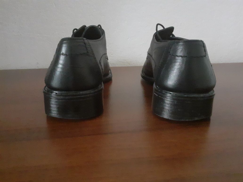 Маркови официални обувки на Фантазия маде ин Италия от естествена кожа