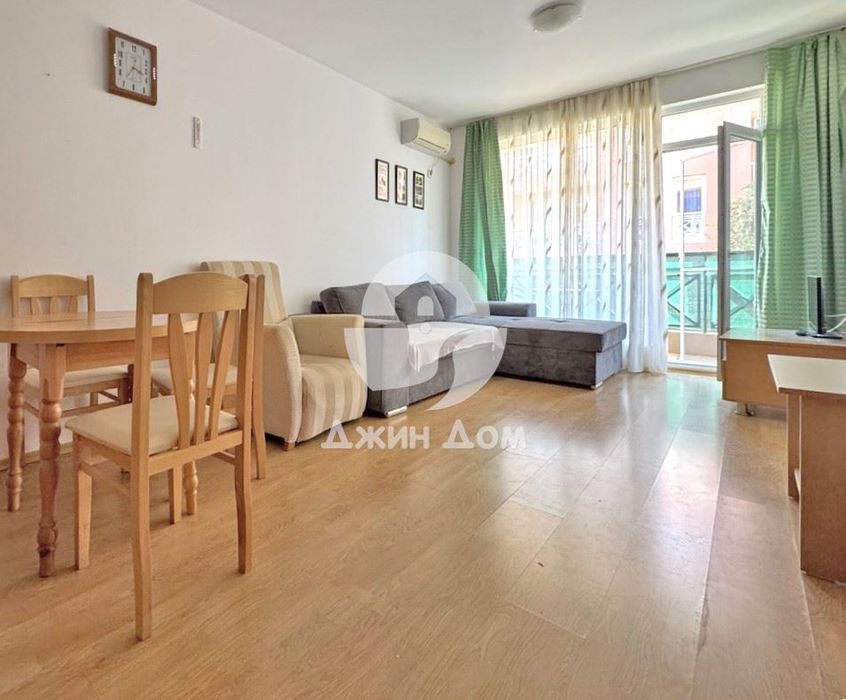Продава се Двустаен апартамент в к.к. Слънчев бряг - 49 кв.м за 1113 €/кв.м - Снимка #1
