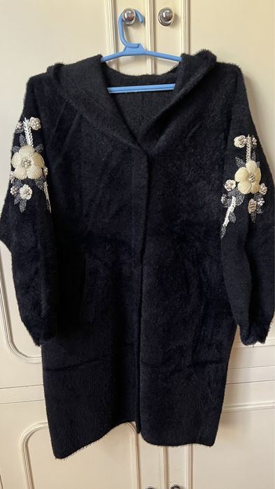 Жемпир с каюшоном новый размер 4хл