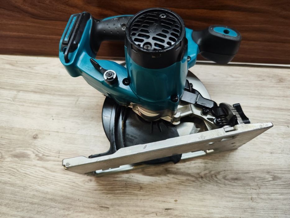 Corp Fierastau circular Makita DSS610 pe acumulator