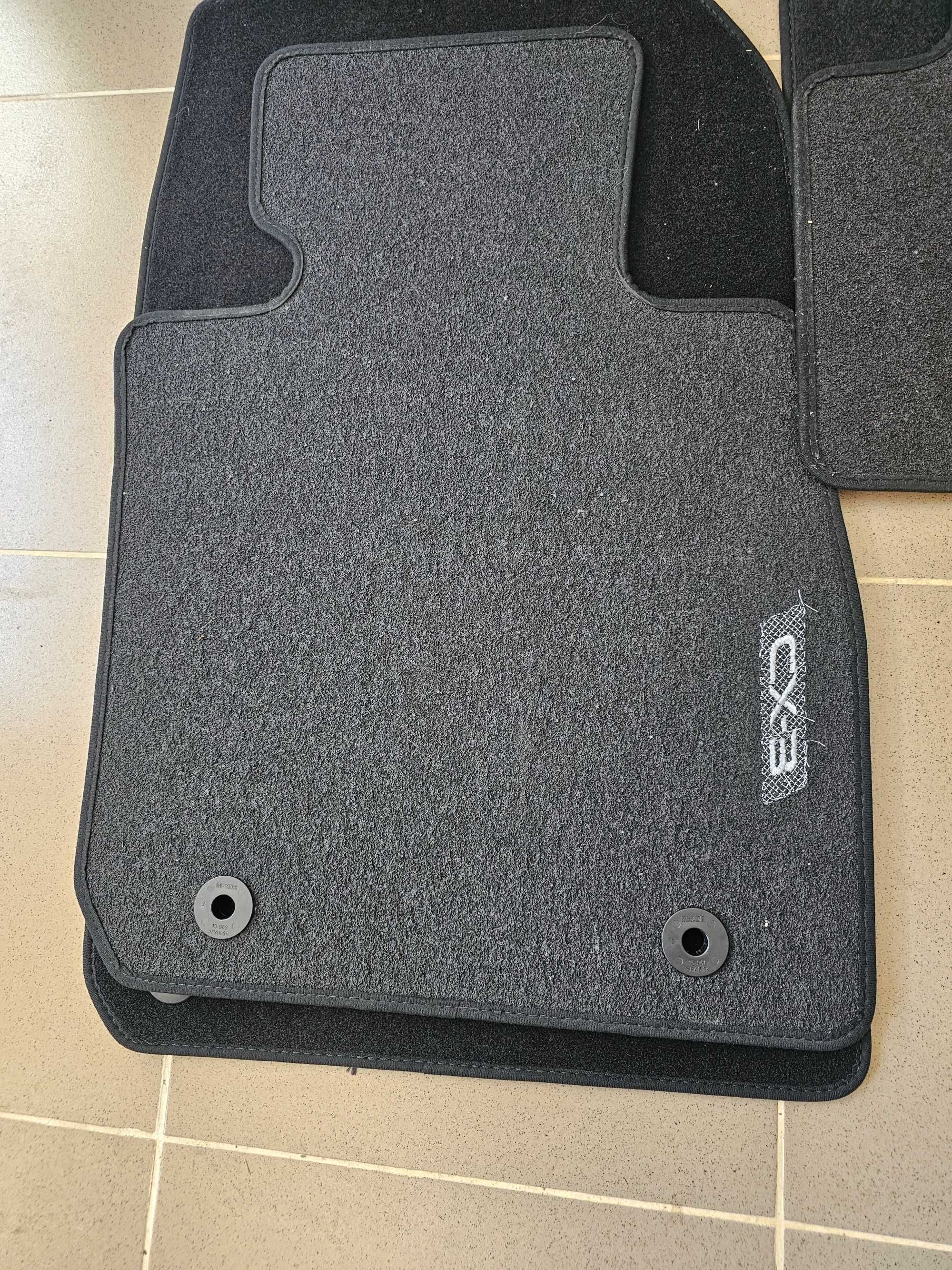 Оригинални мокетни стелки за Mazda CX 3