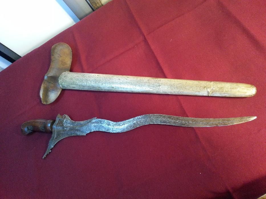 Уникална Кама КРИС , Керис Дамаска Стомана, Сребърна Кания