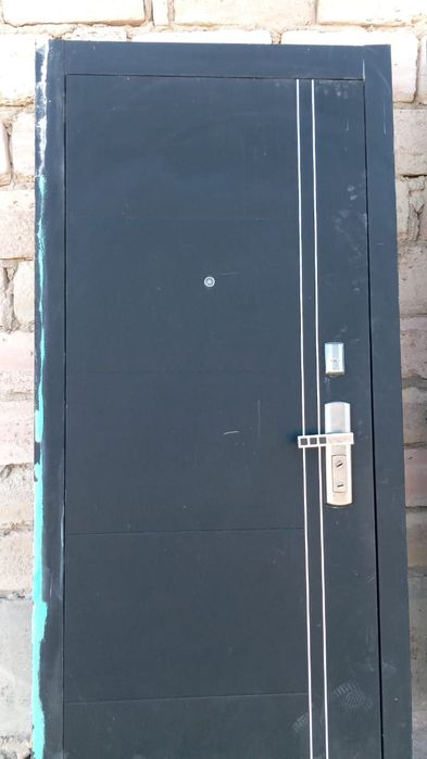 Темір есіктер бар б/у бағалары әр түрлі