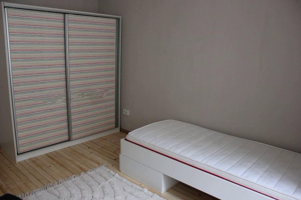 Дава се под наем Тристаен апартамент в София, Център - 80 кв.м за 750 € - Снимка #6