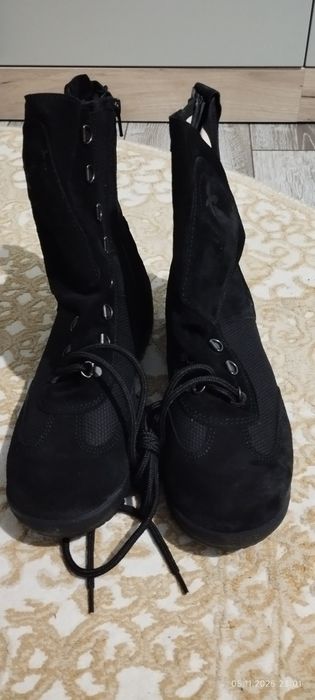 Продам берцы демисезонные