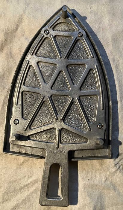 fier de calcat cu carbuni