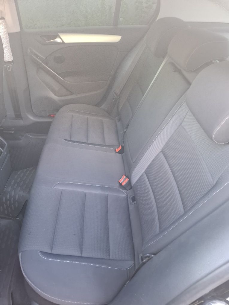 Vând vw golf 6 2011