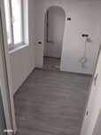 Vanzare apartament 2 camere  in Plopeni