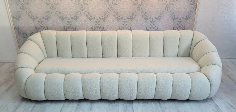 Canapea Bublle ,ideala pentru un living cu personalitate.