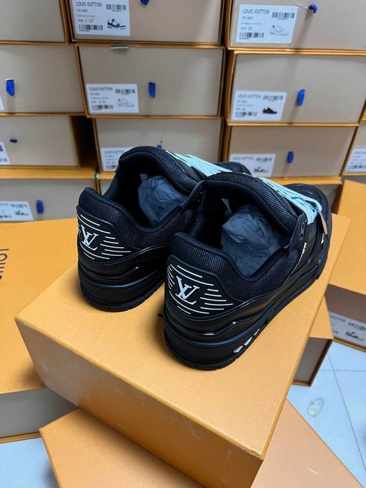 Adidasi Louis Vuitton Trainer Premium