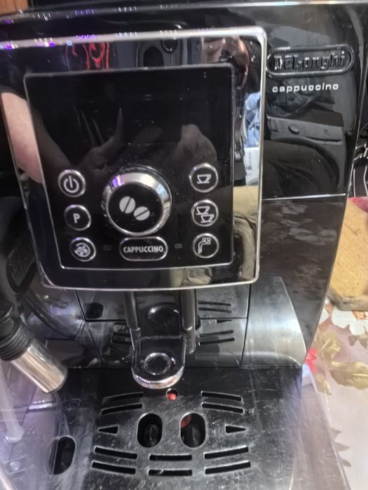 Кафемашина автомат Delongi