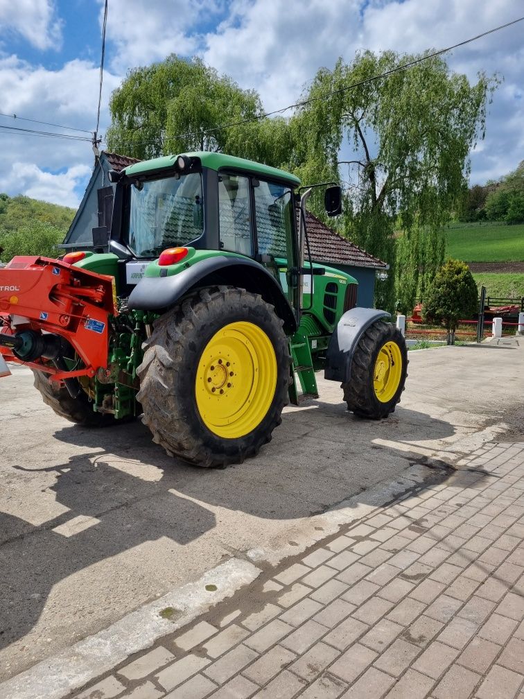 Tractor John Deere 6630