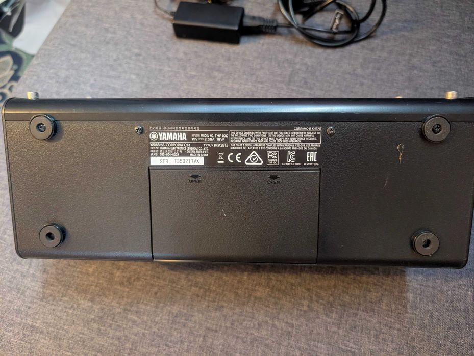 Yamaha THR10C Personal Guitar Amplifier