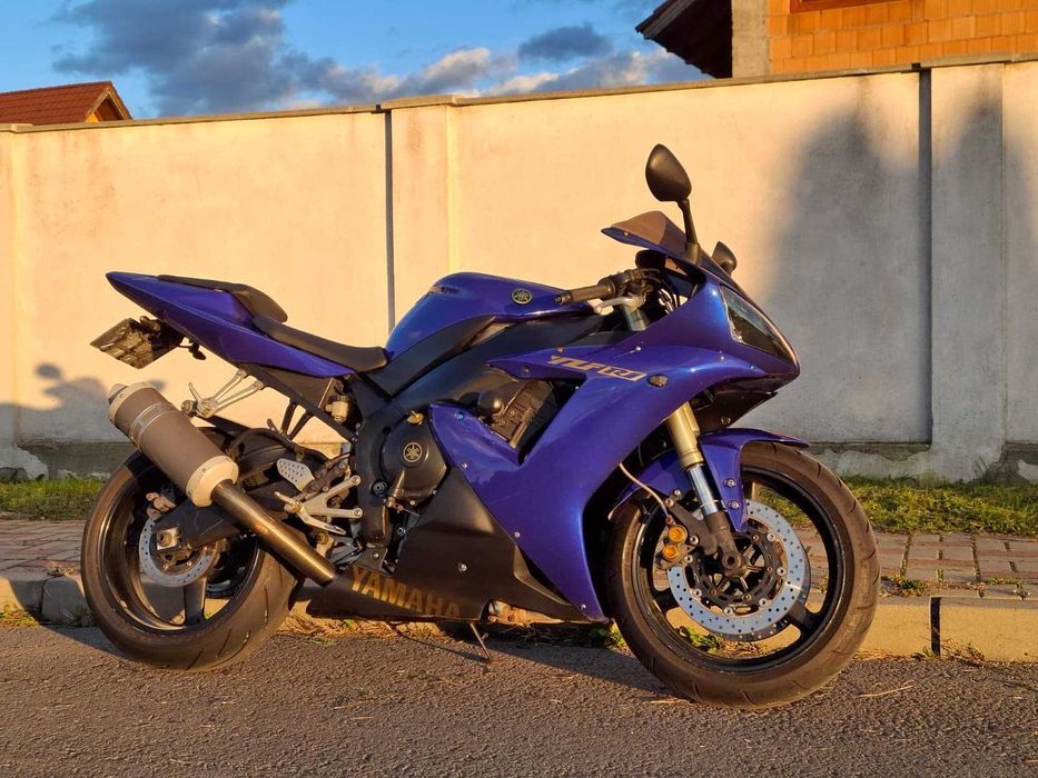 Yamaha R1 rn09 injectie 2003