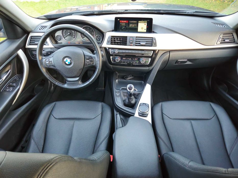 BMW 3 Series Touring 318d Facelift Leder / TVA Deductibil