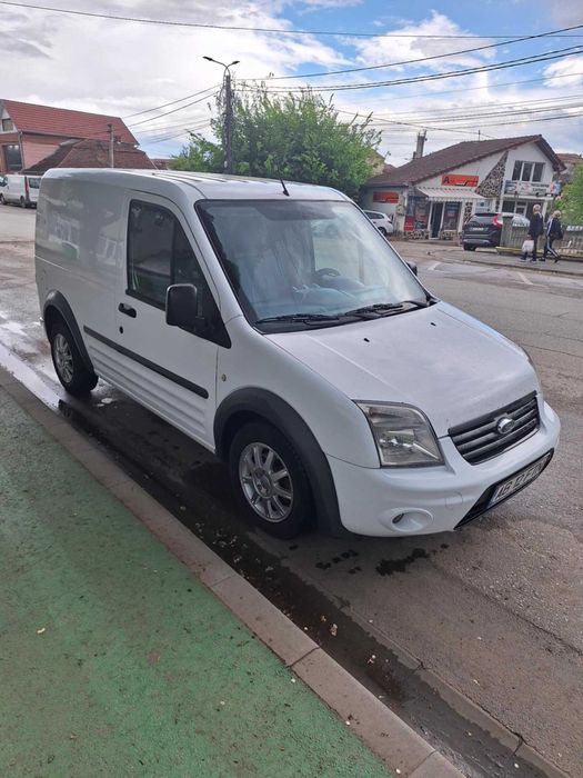 Ford transit conect 2010 110 cai