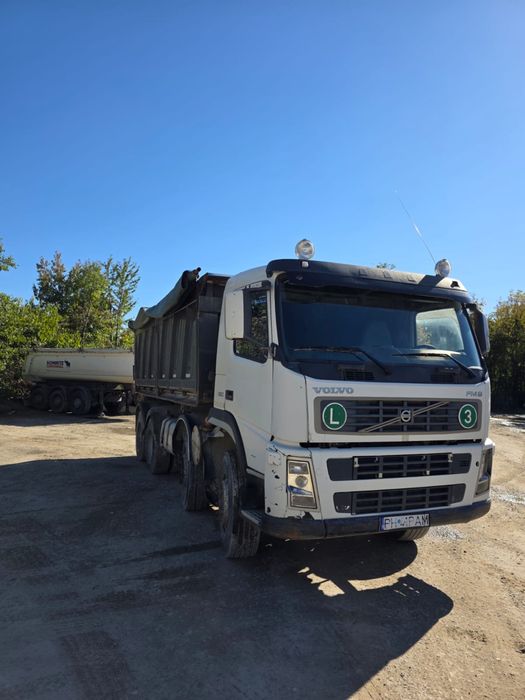 Volvo FM9 8x4 ..