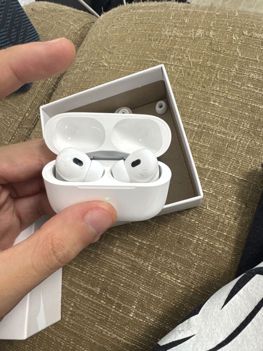 AirPods pro noi